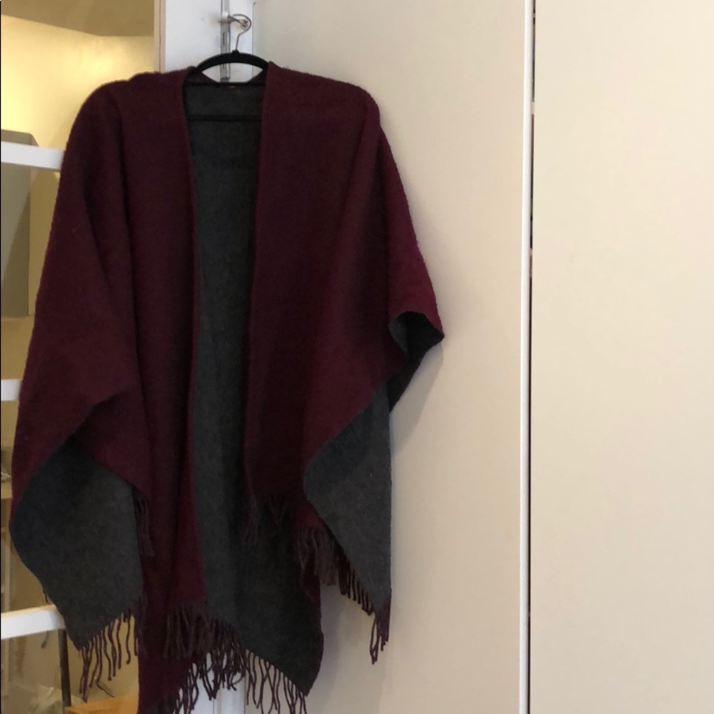 Rag & Bone - reversible cashmere poncho OS